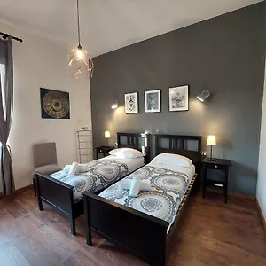 Savieri In Florence